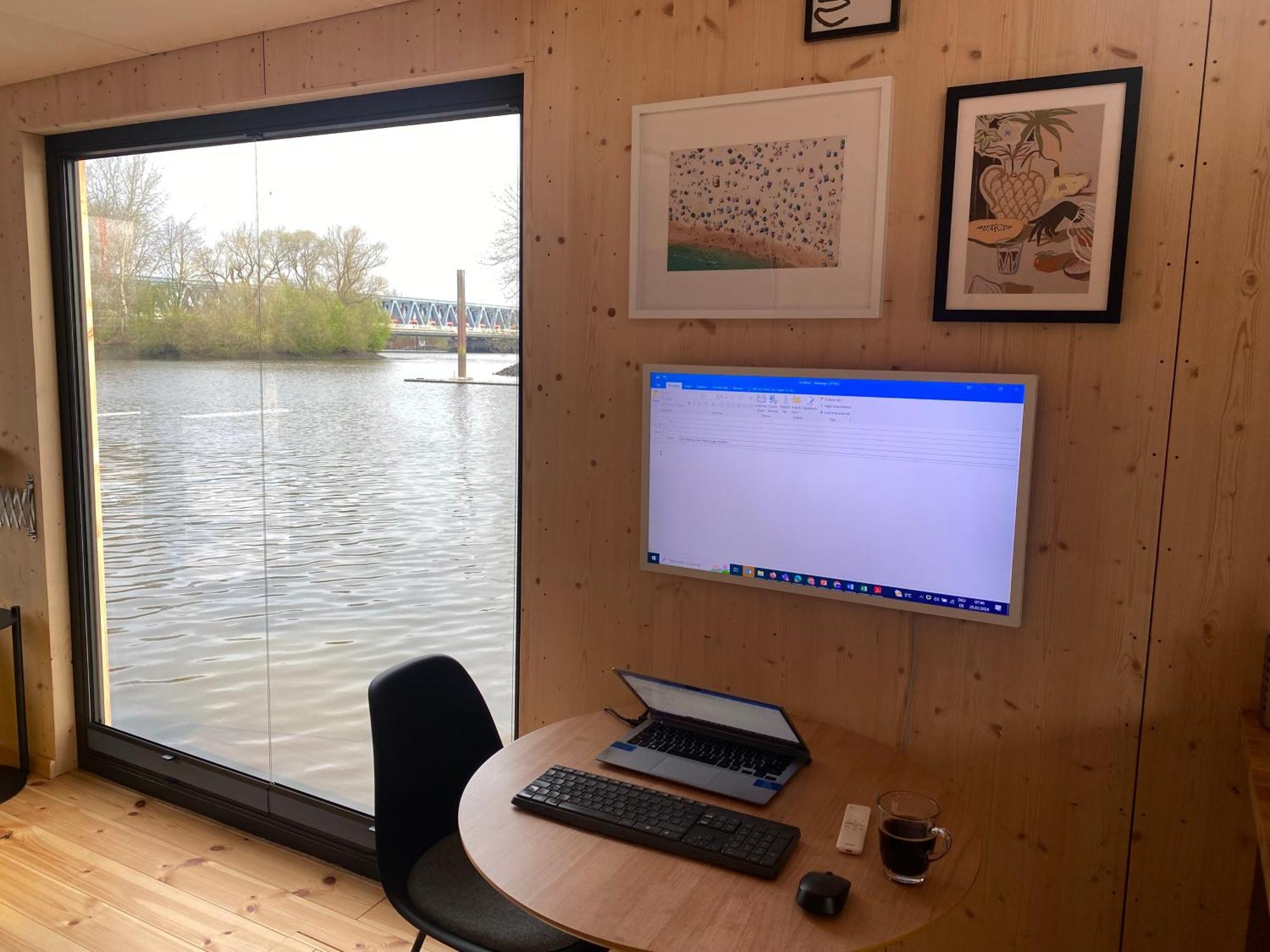 Hausboot Off Im Diamantgraben An Der Elbe Otel Hamburg Dış mekan fotoğraf