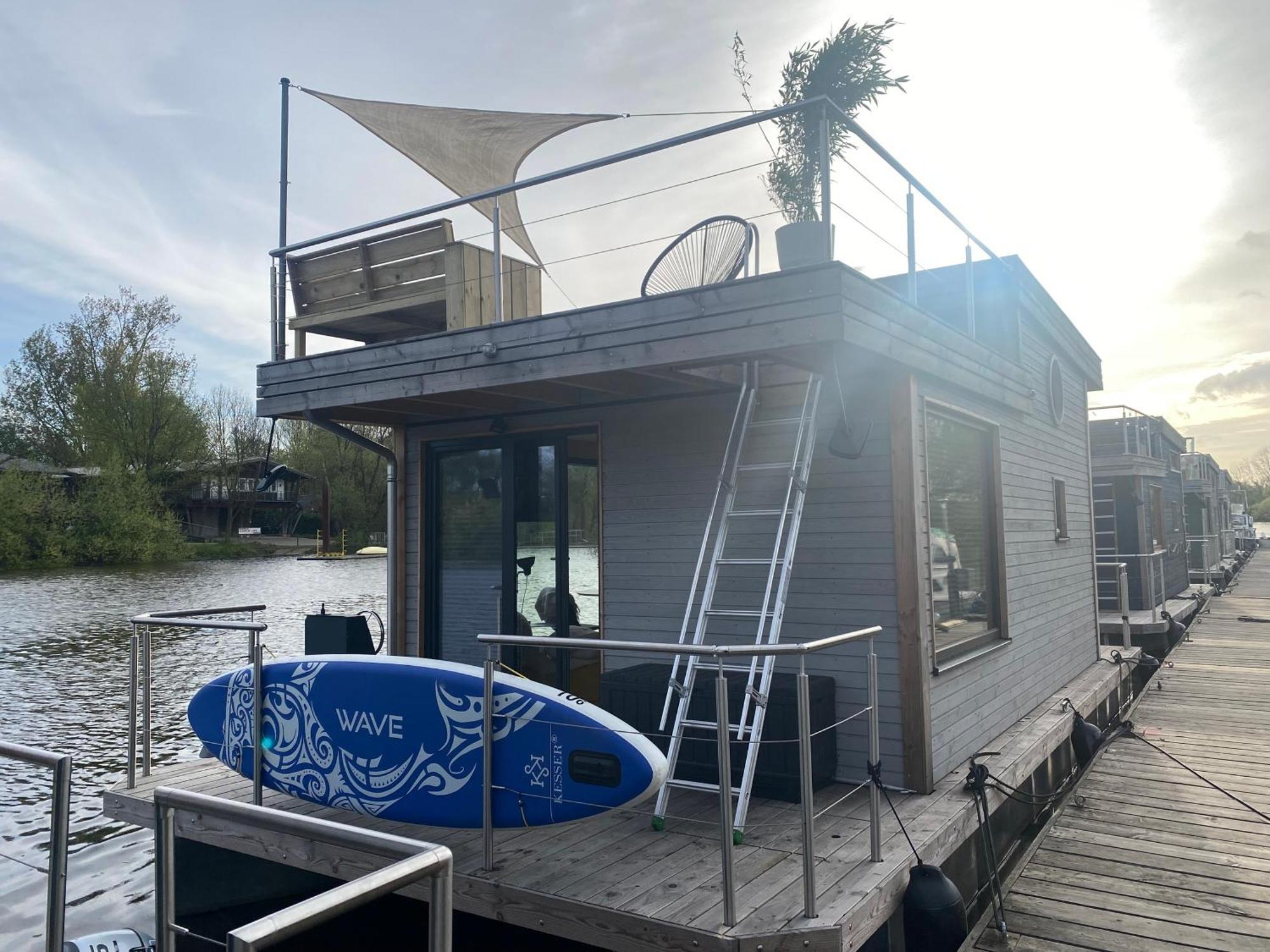 Hausboot Off Im Diamantgraben An Der Elbe Otel Hamburg Dış mekan fotoğraf